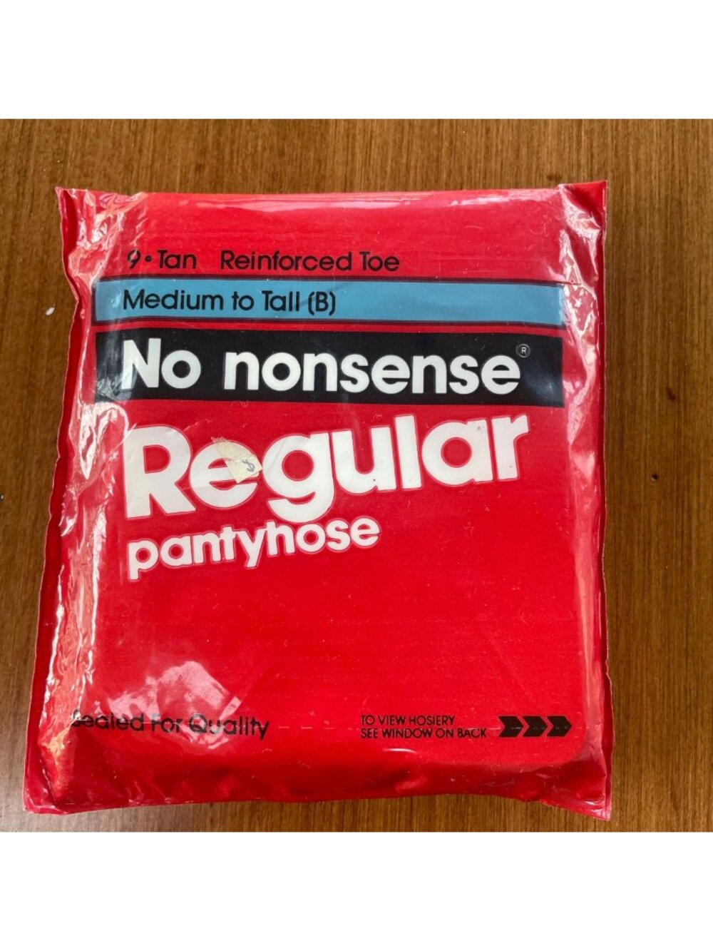 No Nonsense Regular Pantyhose Tan Reinforced Toe Sz MED to TALL (B)